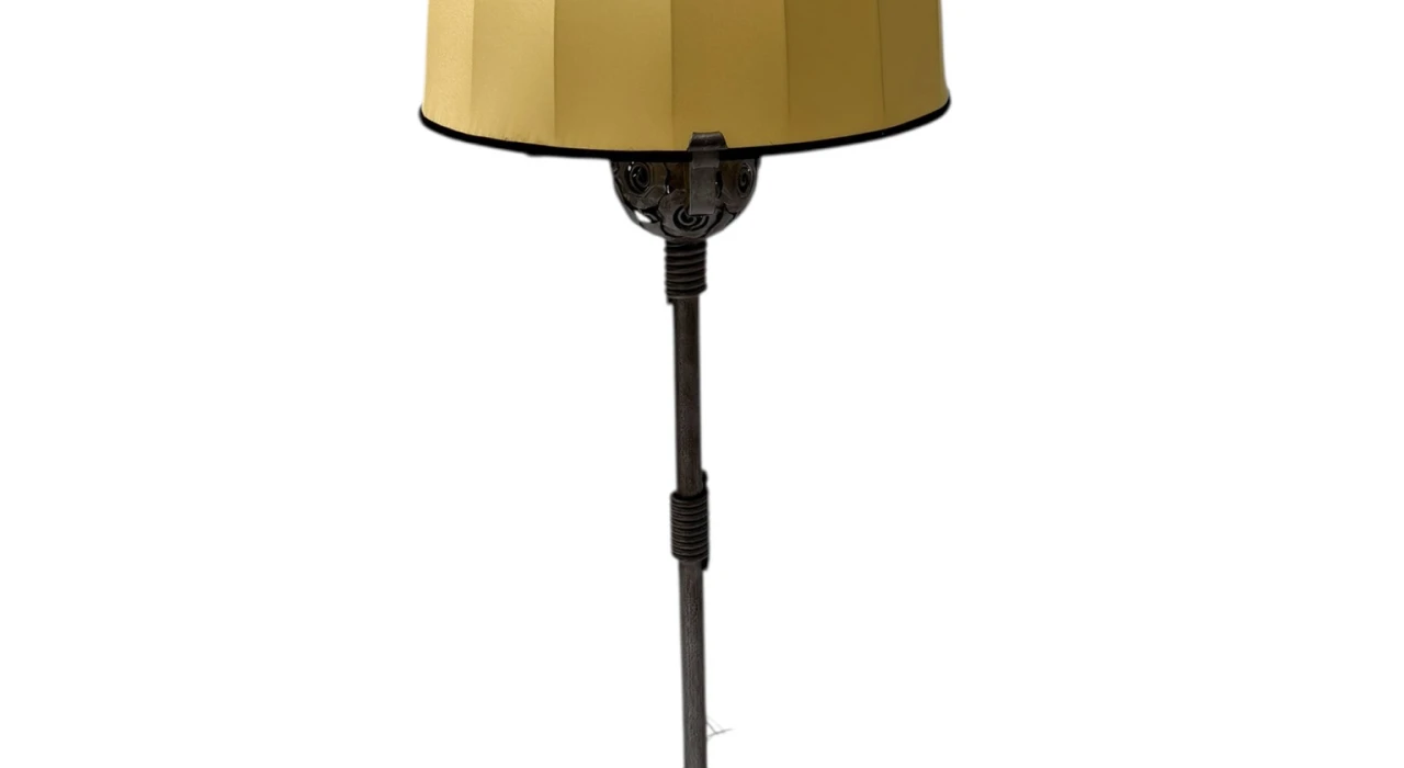 Art Deco Amsterdamse School Floor Lamp by Amsterdamsche Kunstsmederij, 1920s