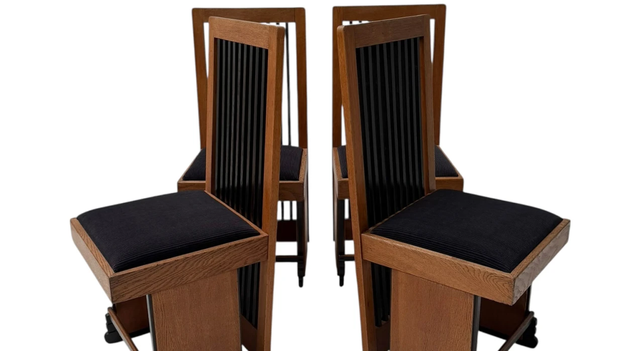 Four Art Deco Modernist High Back Dining Chairs by Architect Caspers, 1920s