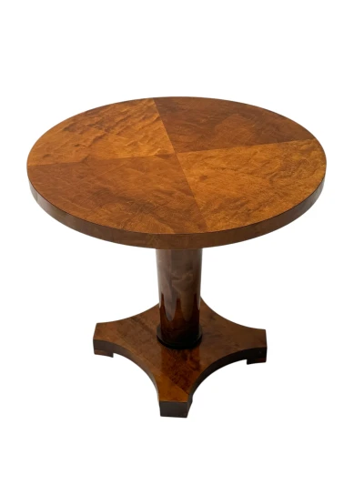 Art Deco Walnut Veneer Side Table, Swedish Design, 1930s